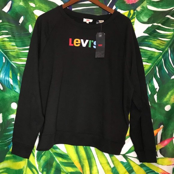 13. $49 Levi’s Women’s Relaxed Graphic Multicolor Long Sleeve Sweatshirt - Picture 7 of 9